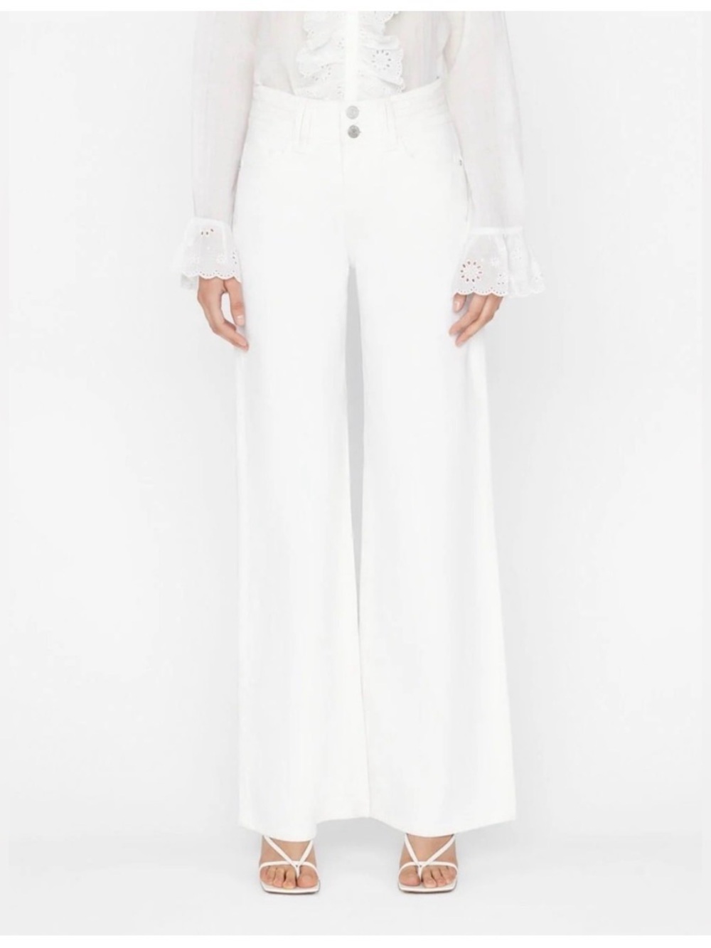 Frame Triple Binding Wide Leg Jeans, size  32”